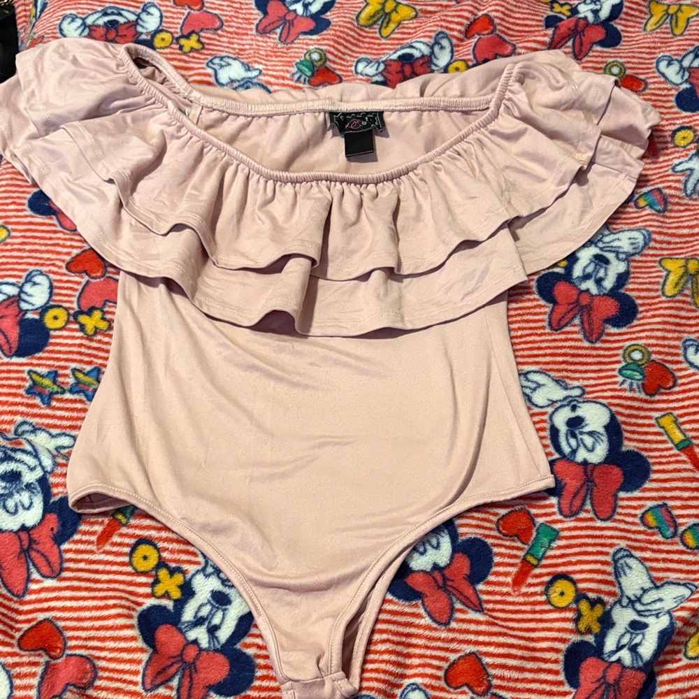 Polly & Esther Ruffled Light Pink Bodysuit